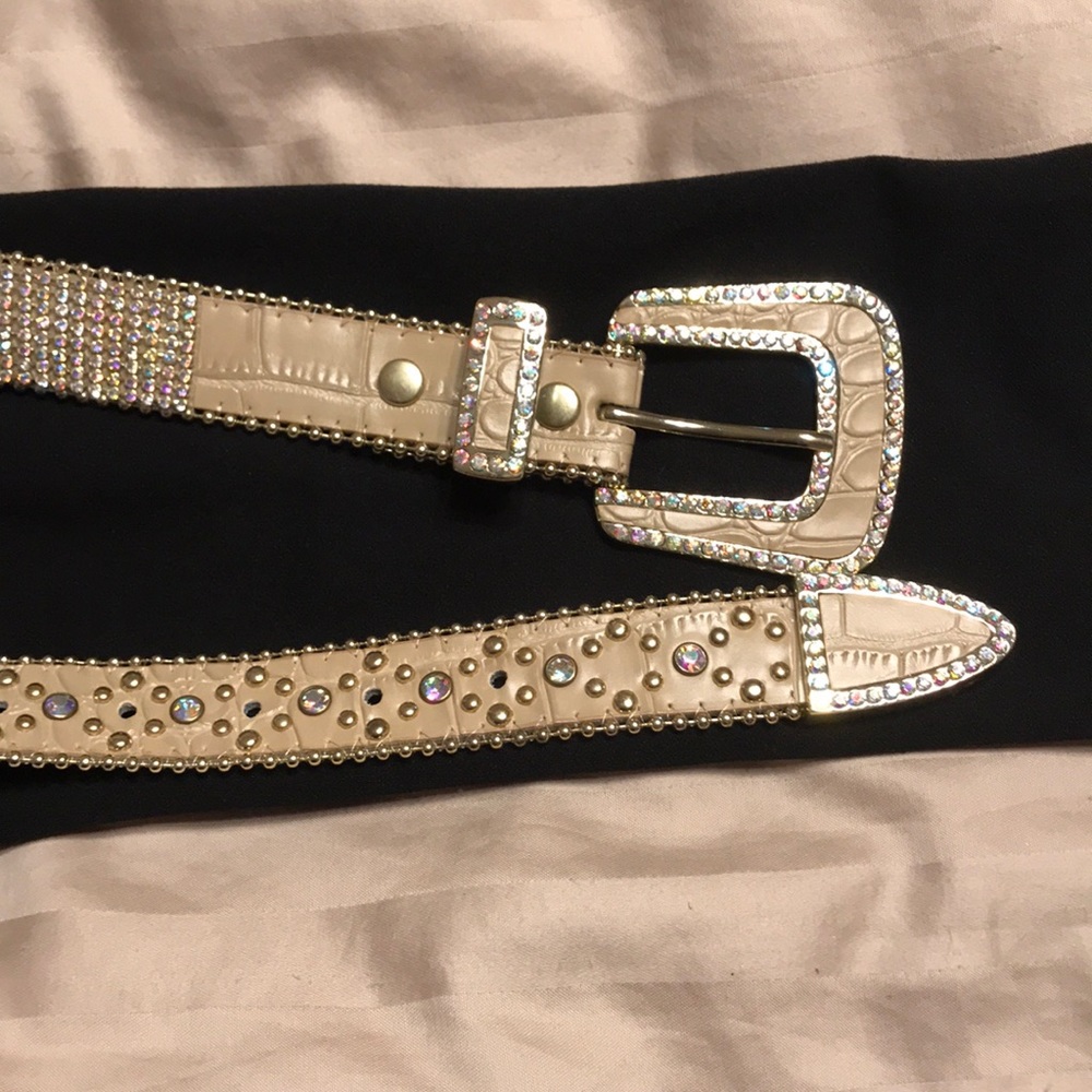 Rhinestone belt